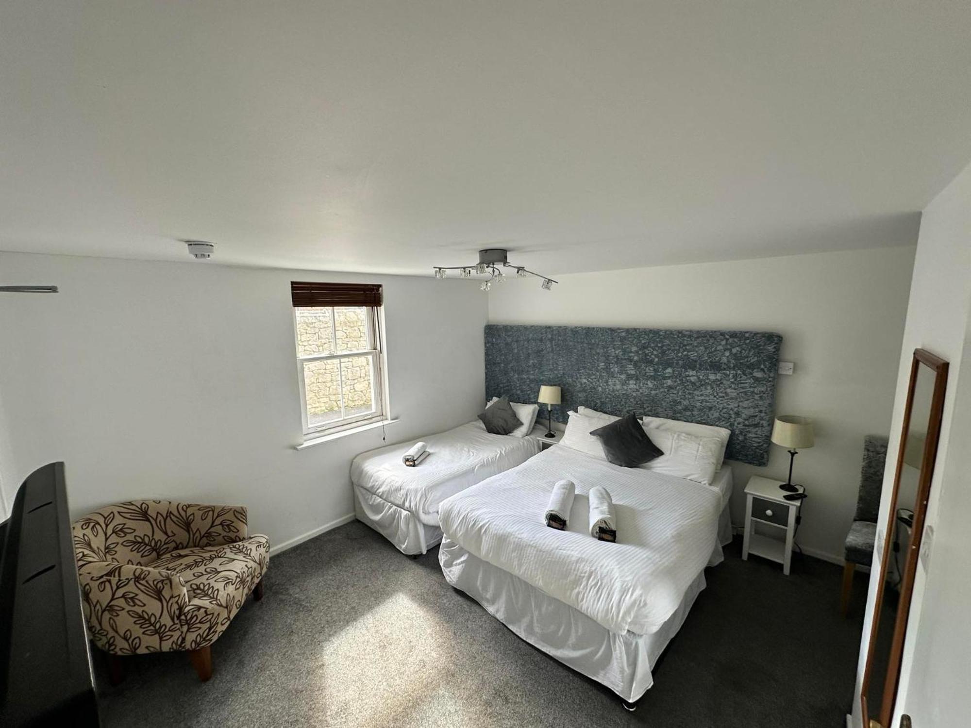 The Jubilee East - With Facilities & Smokehouse - Newly Refurbished Facilities Hotel Weymouth