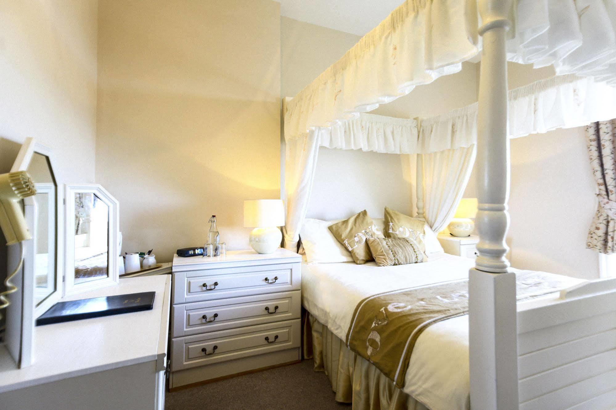 Hotel The Jubilee East - With Facilities & Smokehouse - Newly Refurbished Facilities Weymouth