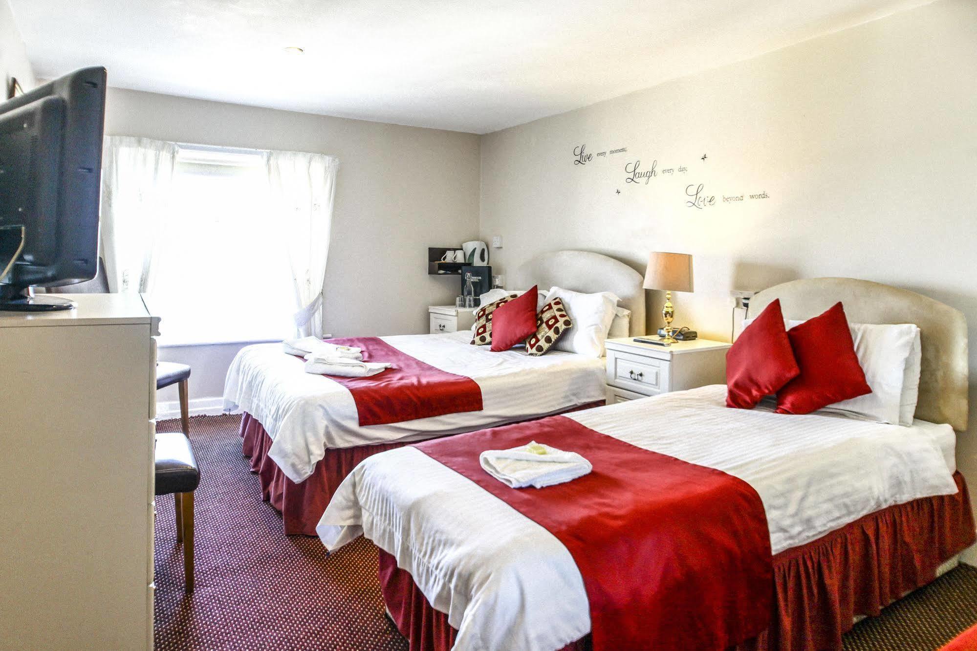 The Jubilee East - With Facilities & Smokehouse - Newly Refurbished Facilities