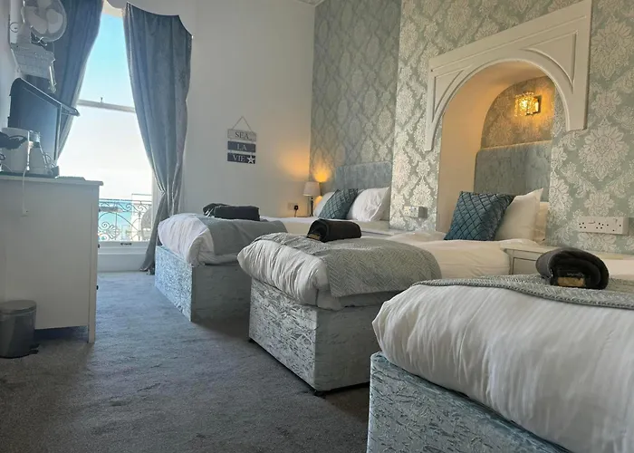 The Jubilee Hotel East - With Spa Facilities & Smokehouse - Newly Refurbished Facilities