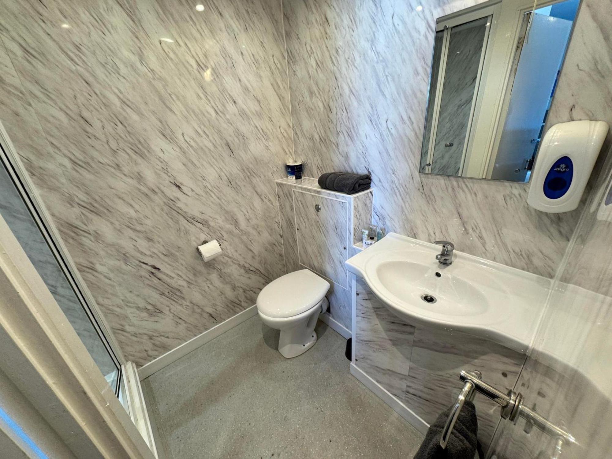 Hotel The Jubilee East - With Facilities & Smokehouse - Newly Refurbished Facilities Weymouth